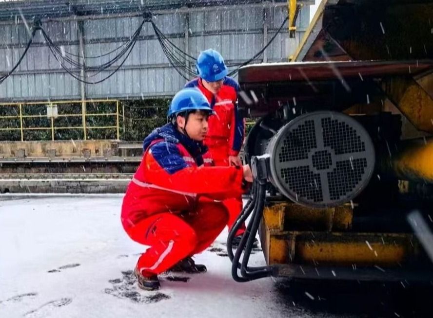 Z6��������ʱ���й����ٷ���վ