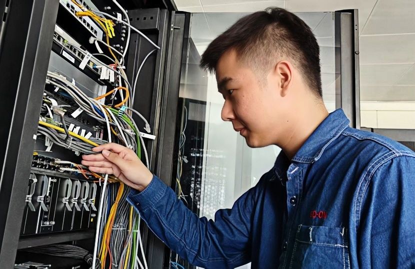 Z6��������ʱ���й����ٷ���վ